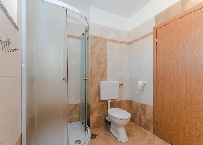 דירה 1 Bedroom Cozy In *