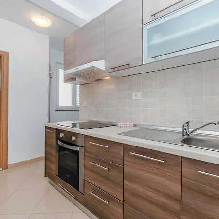 Amazing In With House Sea View