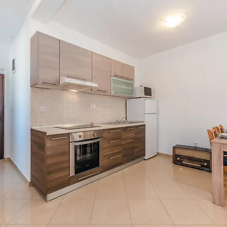 1 Bedroom Cozy In Daire