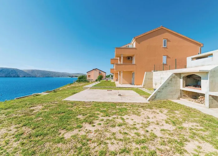 1 Bedroom Cozy In Vlašići